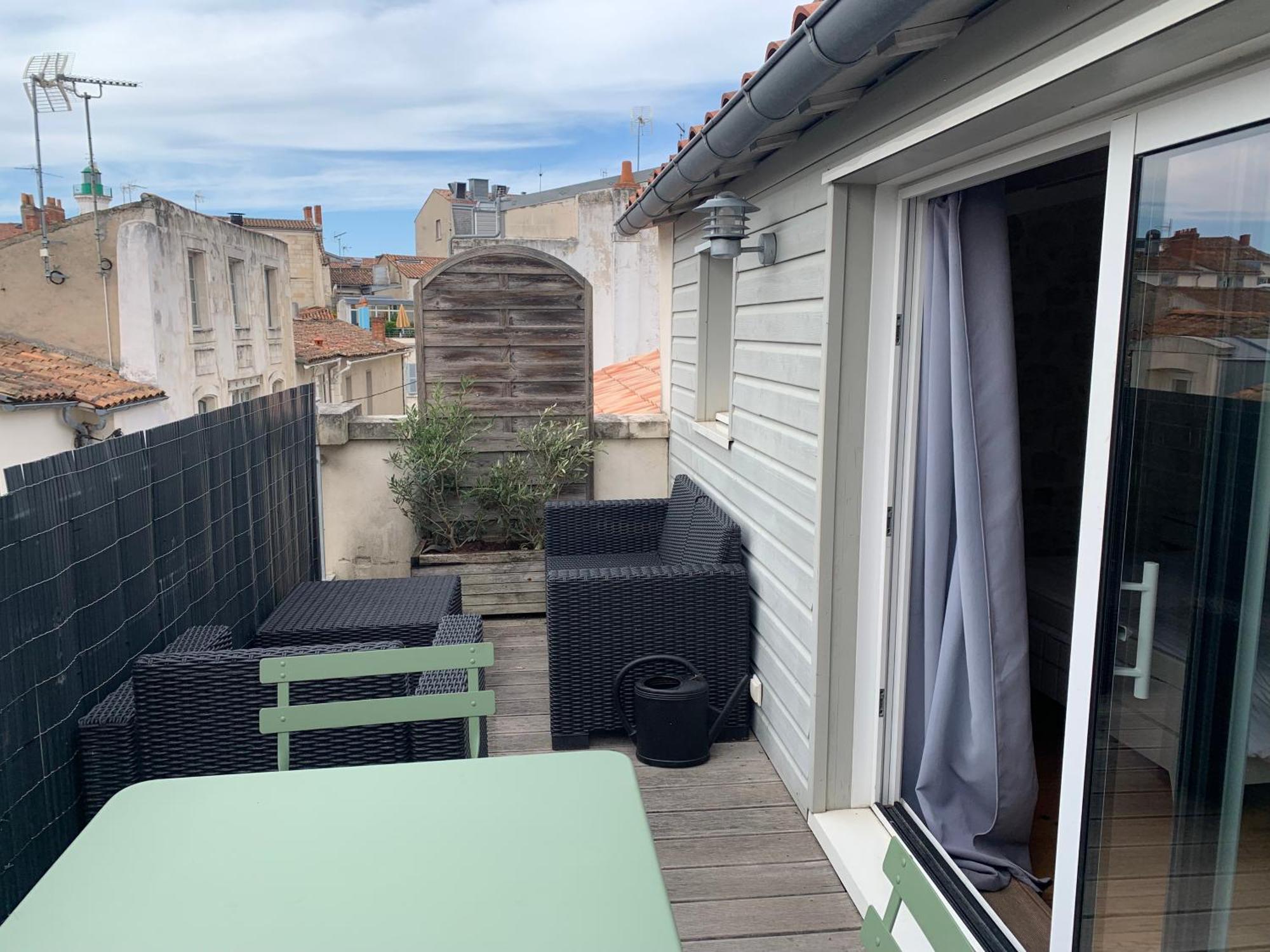 Les Marionnettes, Maison De Ville 80M2 Avec Terrasse La Rochelle  Esterno foto