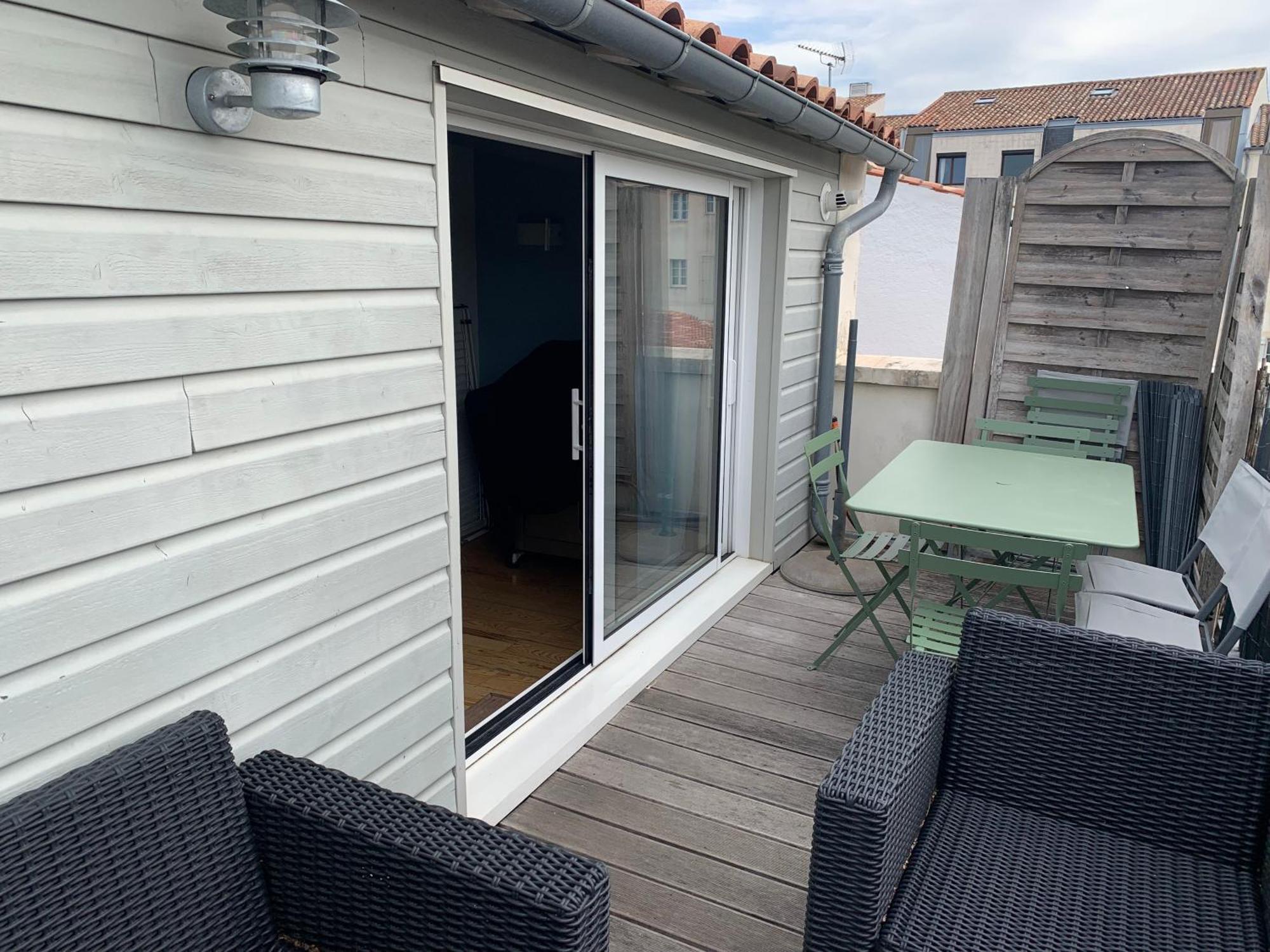 Les Marionnettes, Maison De Ville 80M2 Avec Terrasse La Rochelle  Esterno foto