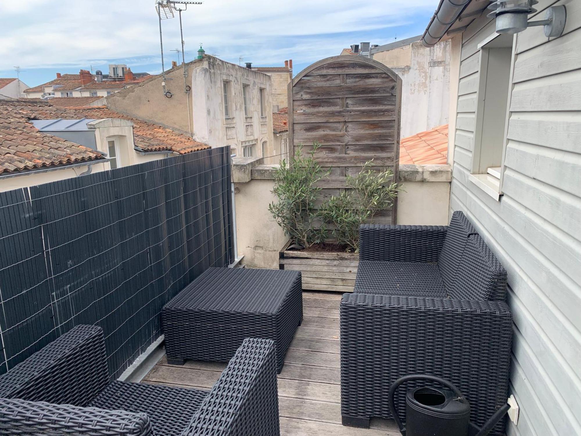 Les Marionnettes, Maison De Ville 80M2 Avec Terrasse La Rochelle  Esterno foto
